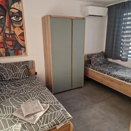 Hébergement de vacances Family House