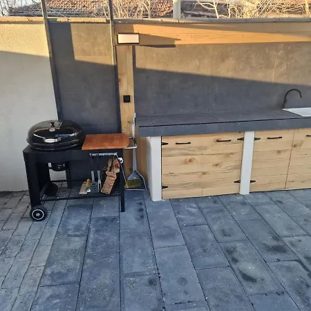 Hébergement de vacances Family House